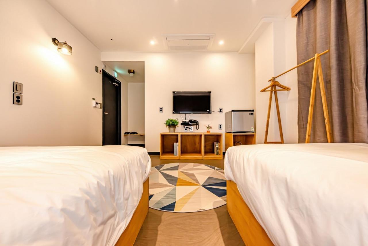 The Jade Hotel Jeju Buitenkant foto